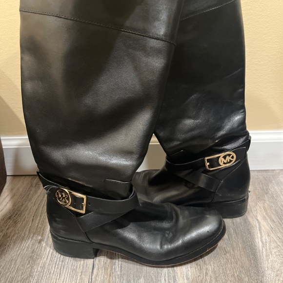 Michael Kors Boots - Picture 2 of 5
